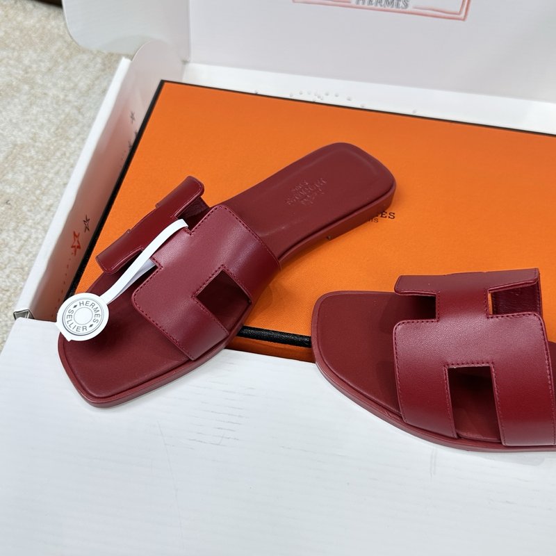 에르메스 H 슬리퍼 오란 샌들 시리즈 001-231640