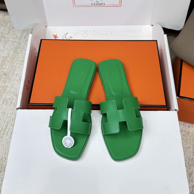 에르메스 H 슬리퍼 오란 샌들 시리즈 벨벳 소재 001-231651