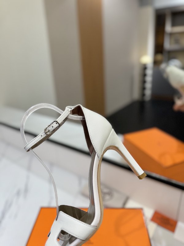 에르메스 클래식 팜 그레인 가죽 여성 하이힐 001-231677
