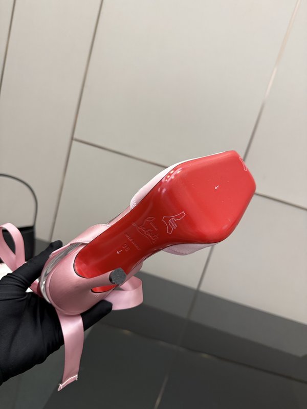 스퀘어 토 스트랩 라인스톤 레드솔 하이힐 001-231910