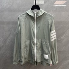톰브라운 4 바 나일론 메쉬 방풍 자켓 001-232140