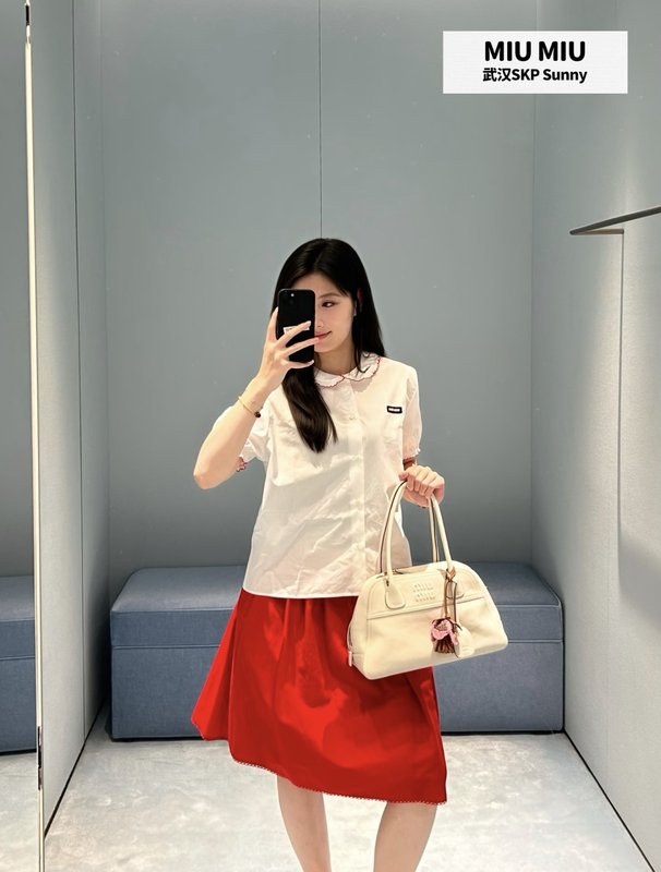 미우미우 프릴 칼라 반팔 셔츠 001-232235