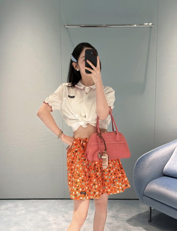미우미우 프릴 칼라 반팔 셔츠 001-232235