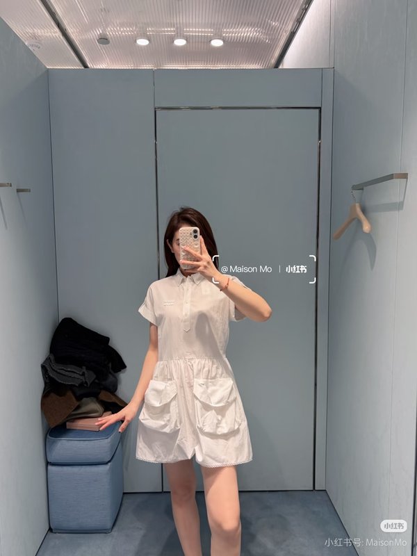 미우미우 화이트 칼라 웨이스트 레이스 원피스 001-232261