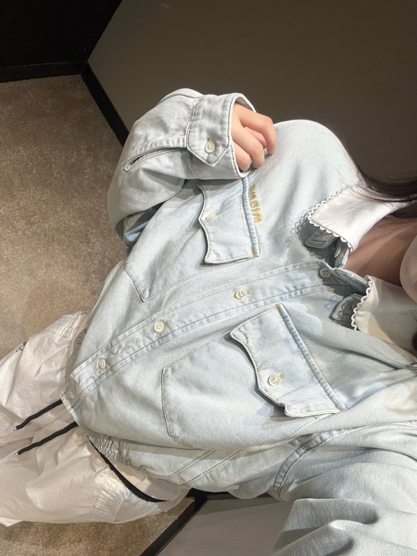 미우미우 레이스 칼라 데님 자켓 001-232273