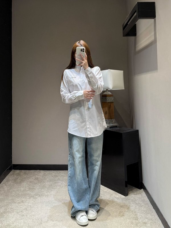 미우미우 스트라이프 루즈핏 셔츠 001-232302