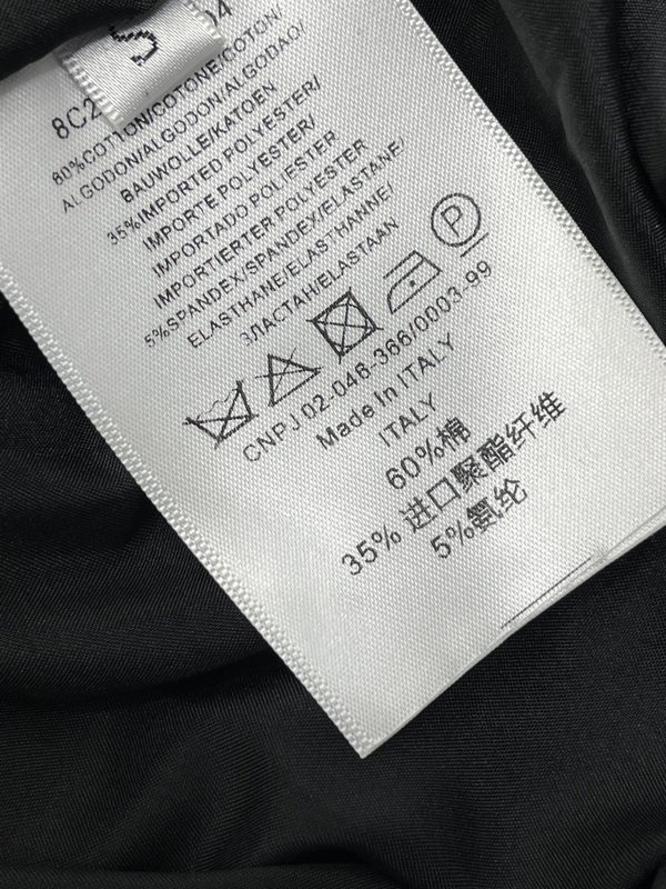 미우미우 인형 칼라 민소매 레이스 셔츠 001-232322