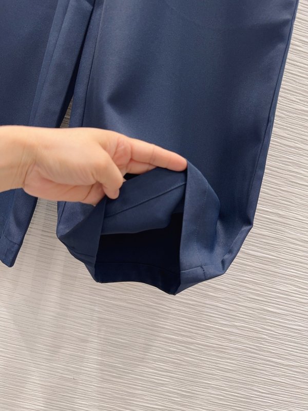 미우미우 레트로 우아한 텍스처 롱팬츠 001-232333