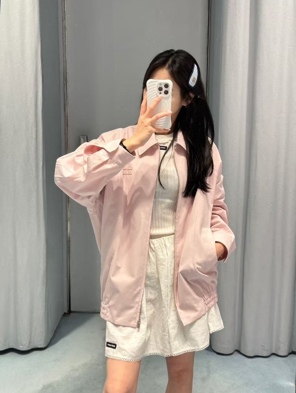 미우미우 칼라 핑크 지퍼 자켓 001-232469