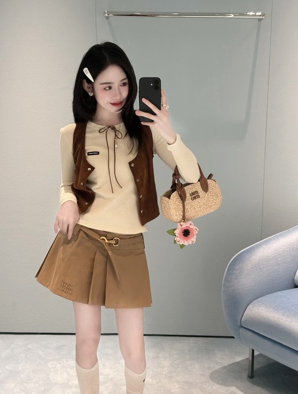 미우미우 스타일 카멜 브라운 플리츠 스커트 001-232520