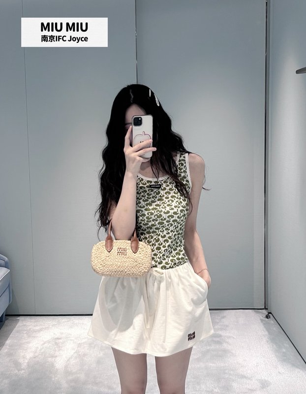 미우미우 빈티지 그린 올오버 프린트 레이스 조끼 001-232532