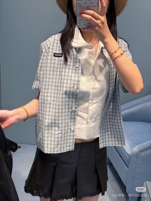 미우미우 연두색 체크 반팔 셔츠 001-232553