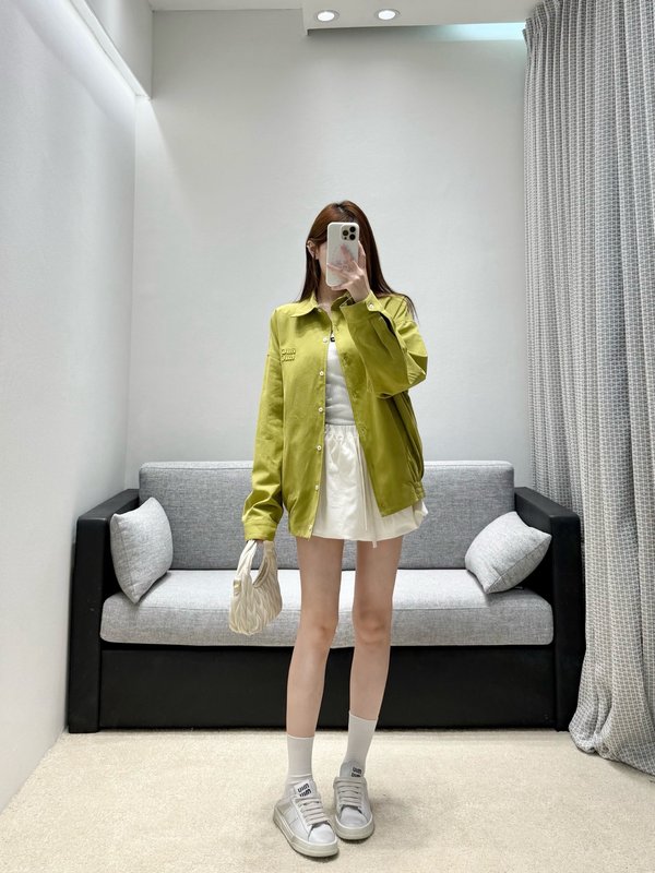 라이트 블루 칼라 지퍼 자켓 아우터 001-232563