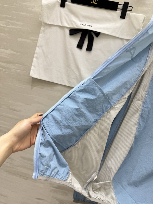 샤넬 스파이싱 경량 선블록 자켓 001-233058