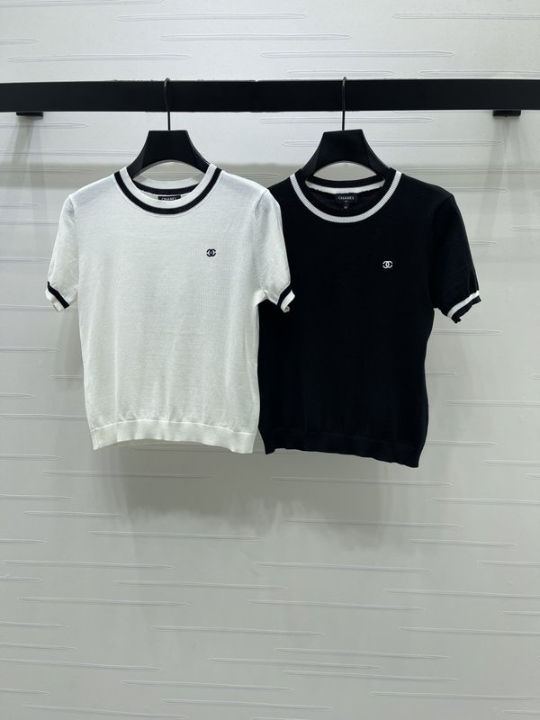 샤넬 라운드 니트 반팔 티셔츠 001-233124
