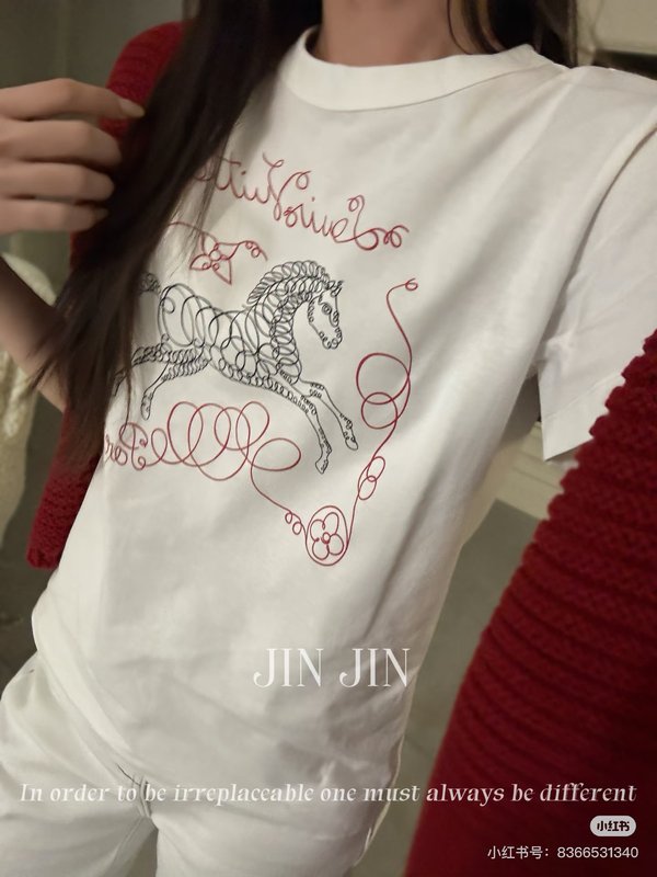 루이비통 말의 해 한정판 프린트 라운드넥 반팔 티셔츠 001-233242