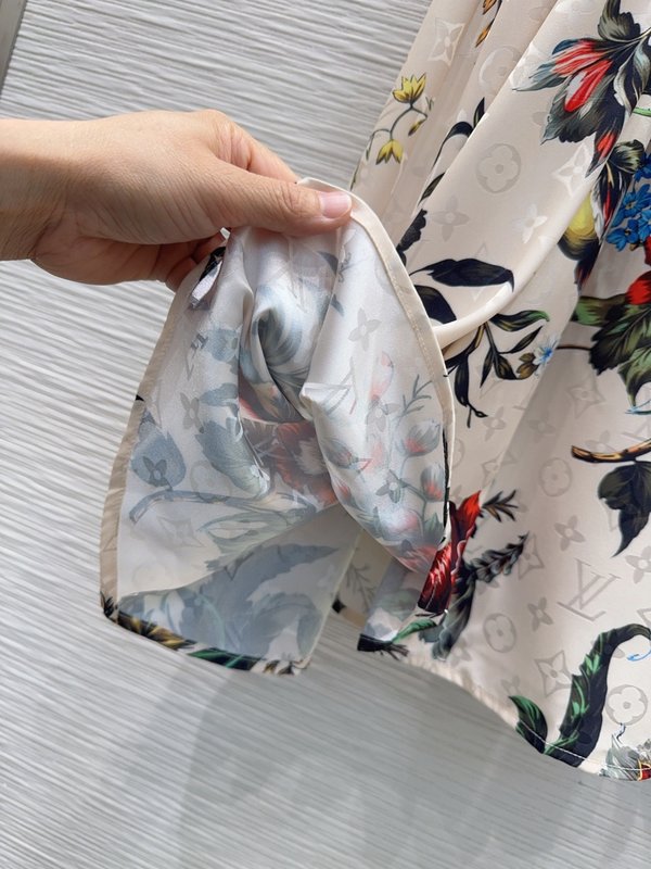 루이비통 뉴 프린트 원피스 001-233289