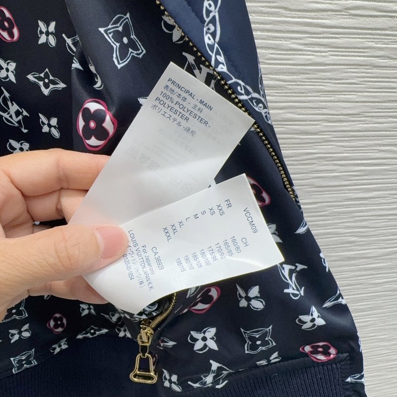 루이비통 양면 착용 텍스처 자켓 아우터 001-233312