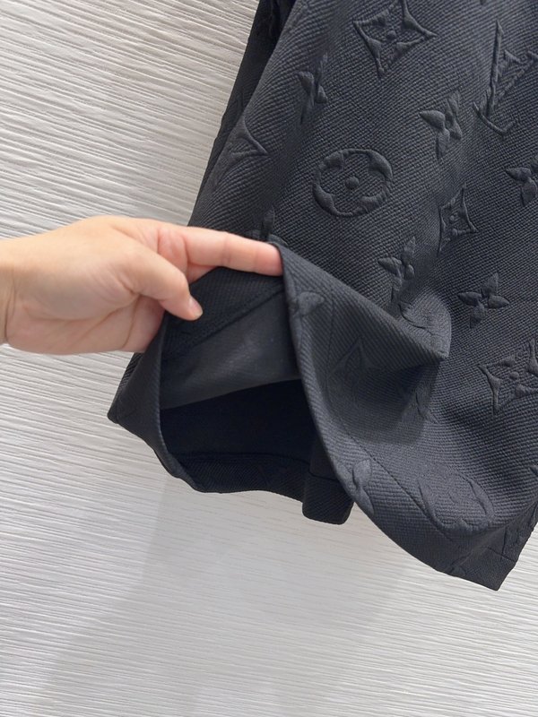 루이비통 신상 부드러운 상의 001-233399