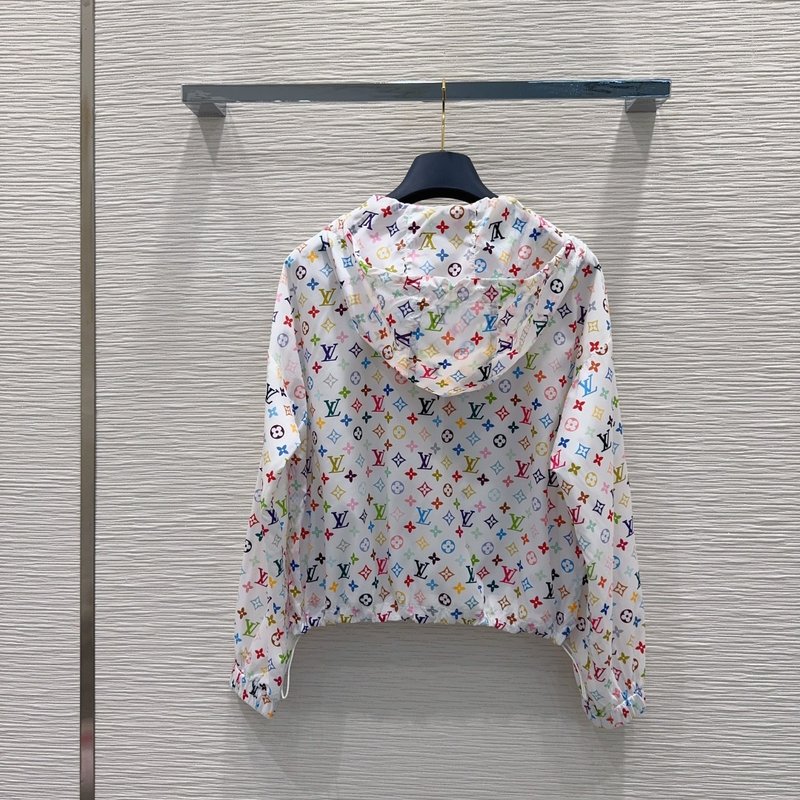 루이비통 가벼운 질감 스탠딩 칼라 자켓 001-233421