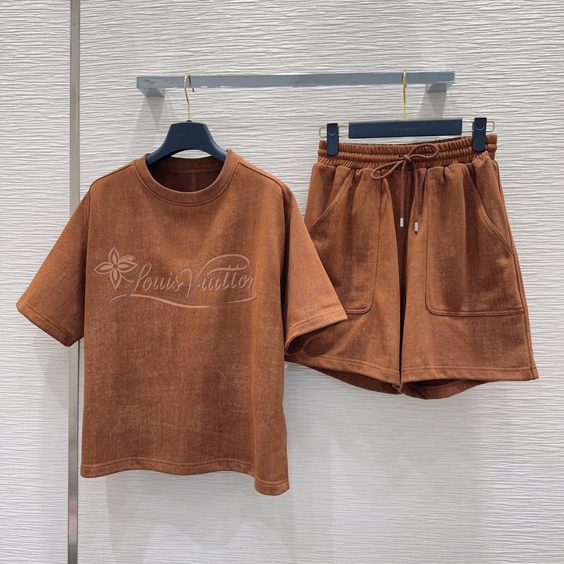 루이비통 여성 캐주얼 세트 001-233437