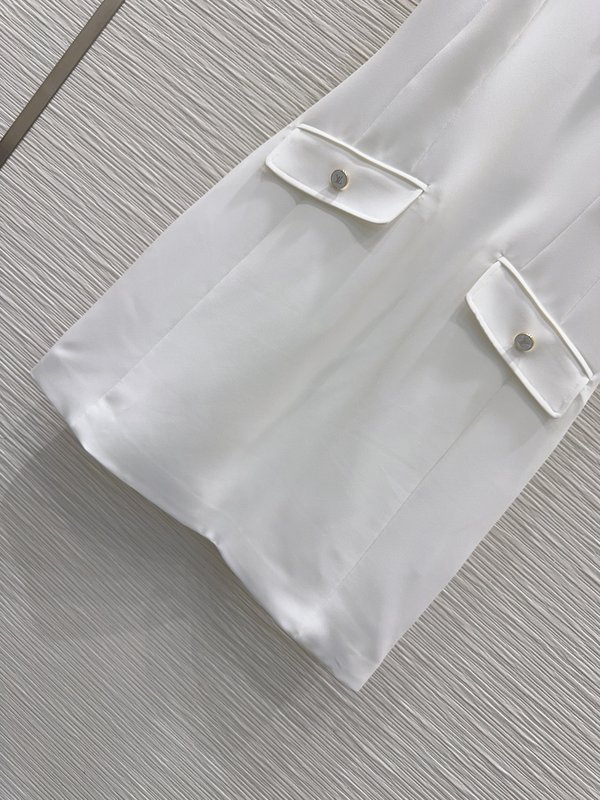 루이비통 뉴 심플 민소매 원피스 001-233620