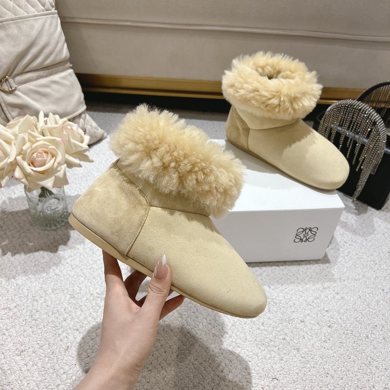 로에베 양모 일체형 스노우 부츠 001-233689