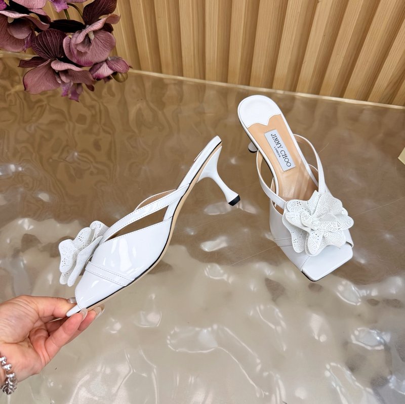지미추 페이던트 가죽 뾰족한 굽 샌들 001-233757