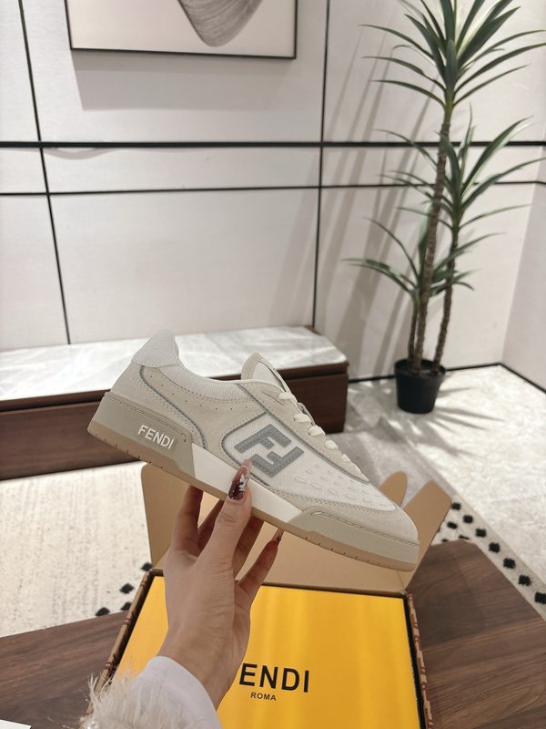 펜디 커플 레트로 캐주얼 스니커즈 001-233807
