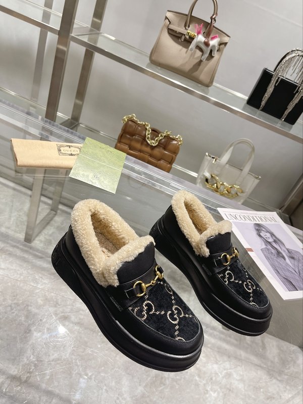 구찌 울 블렌드 말衔扣 로퍼 스노우 부츠 001-233889