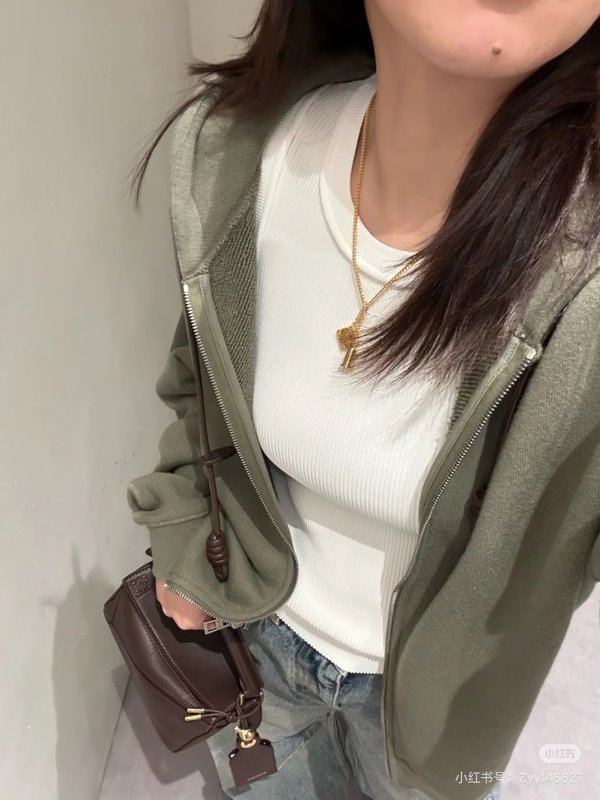 로에베 순면 자수 드로우스트링 후드 집업 001-234049