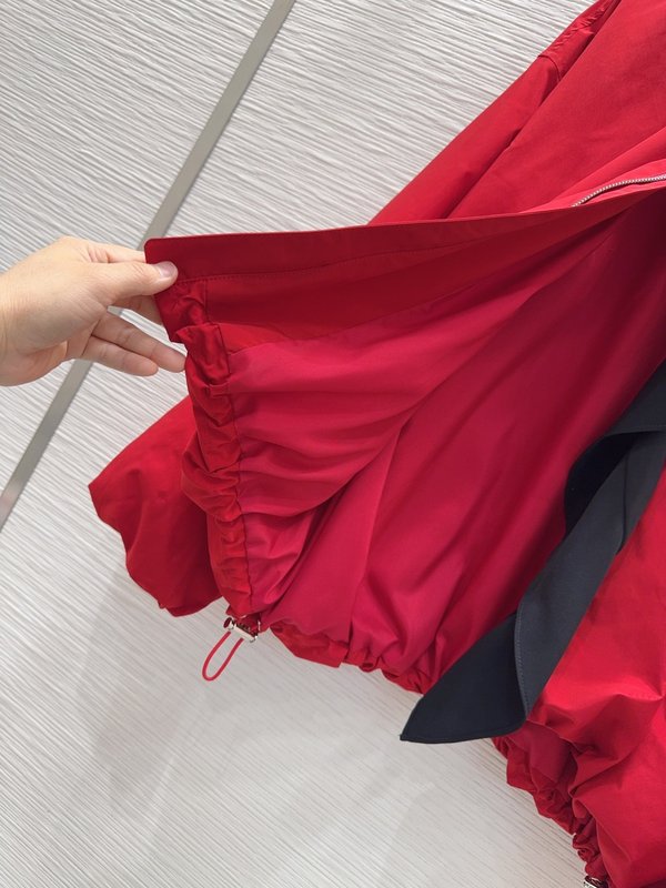 로에베 입체 커팅 자켓 001-234100