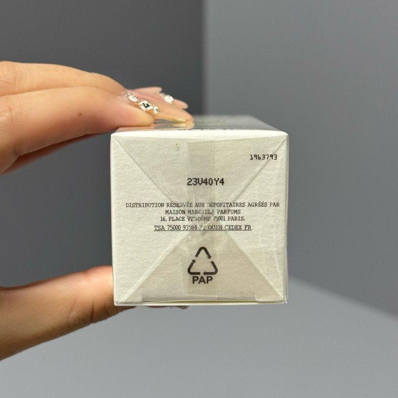 메종 마르지엘라 언타이틀드 오드뚜왈렛 30ml 001-234258