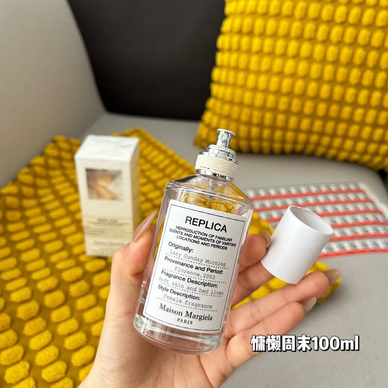메종 마르지엘라 레플리카 라지 선데이 모닝 001-234269