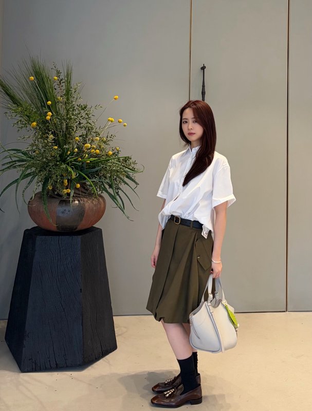로에베 올리브그린 불규칙 버블 스커트 001-234278