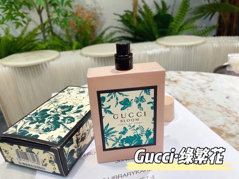 구찌 블룸 고체 디올르 여성 오드퍼퓸 100ml 001-234420