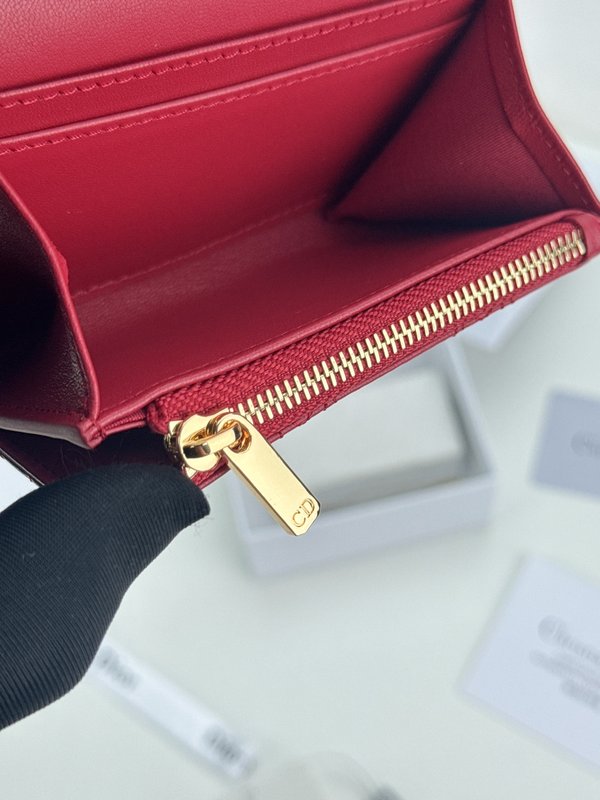 디올 핑크 양가죽 마그네틱 장지갑 001-235038