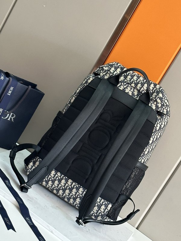 디올 블랙 옵티크 프린트 백팩 001-235118