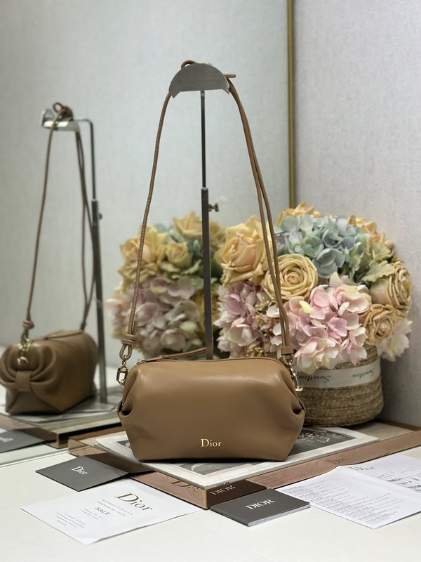 디올 보우 클러치백 브라운 양가죽 001-235207