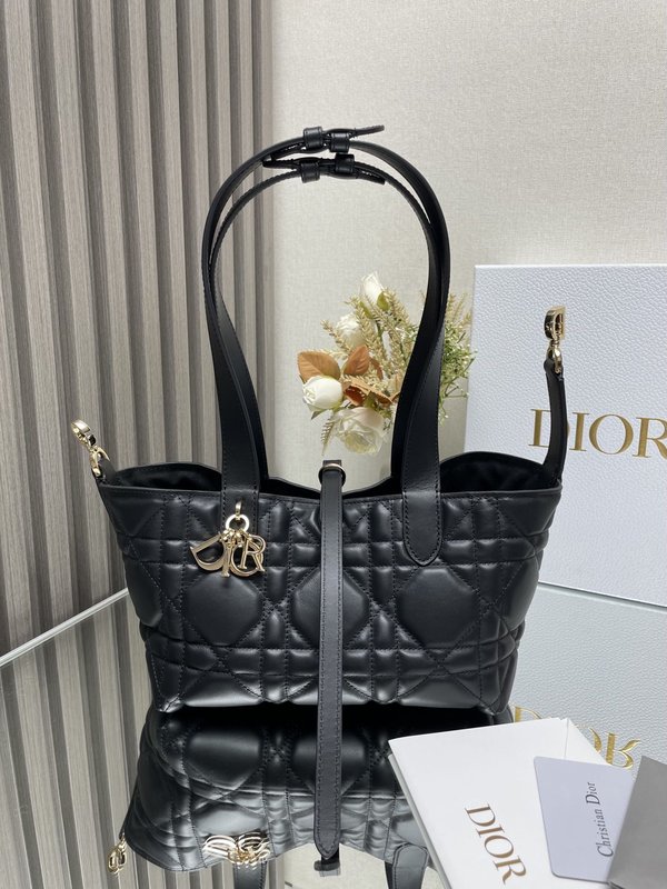디올 블랙 스몰 토트백 001-235256