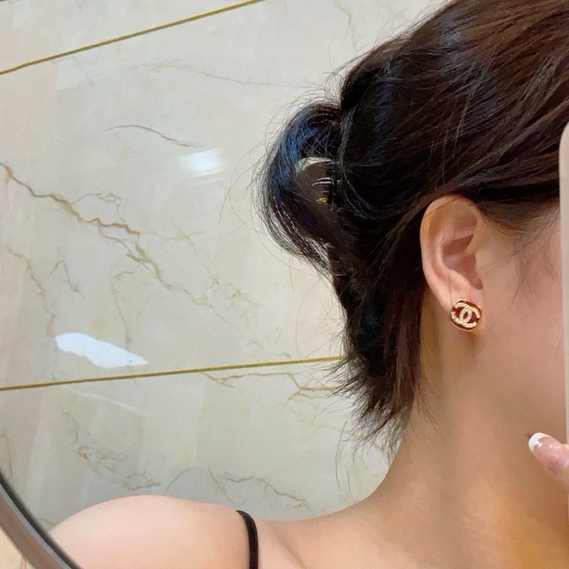 샤넬 더블 C 심플 레드 빈티지 스퀘어 이어링 001-235578