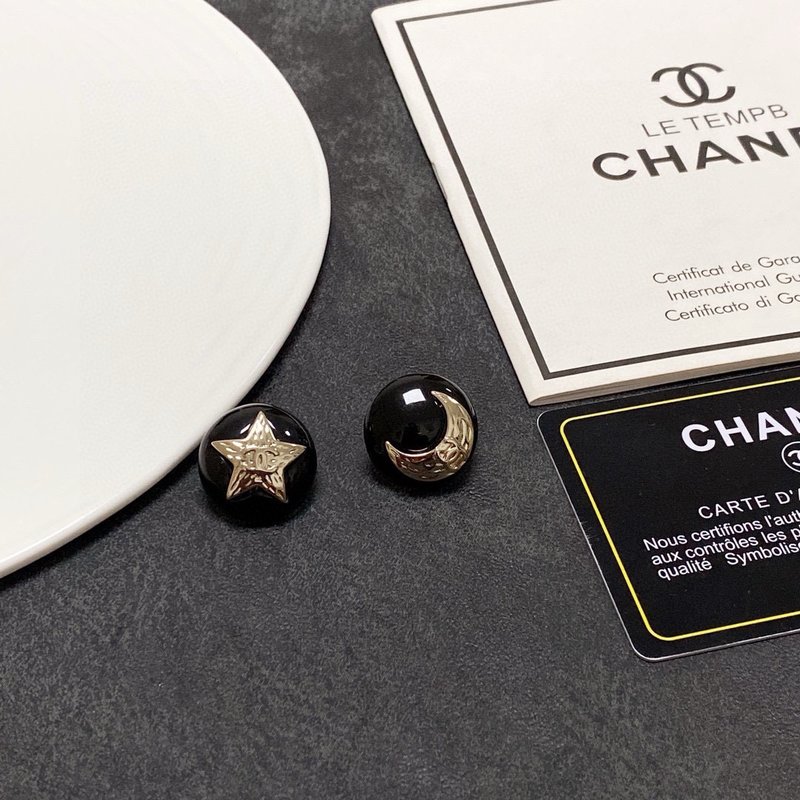 샤넬 스타일 더블 C 별 달 귀걸이 001-235607