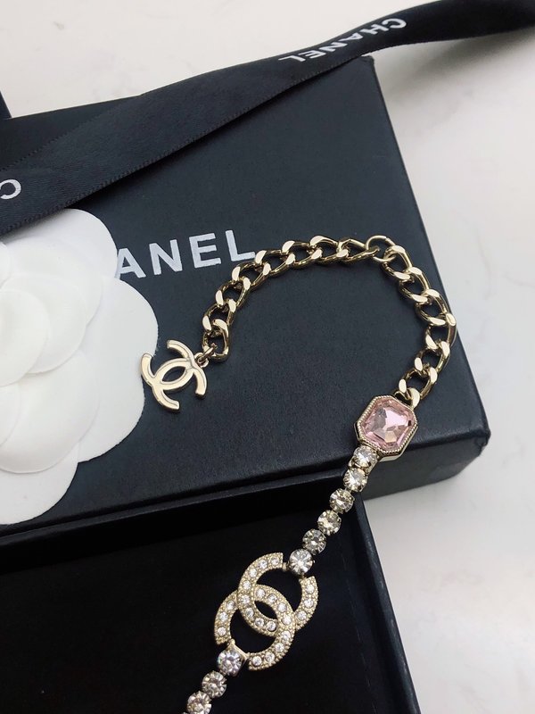 샤넬 스타일 핑크 다이아몬드 팔찌 001-235613
