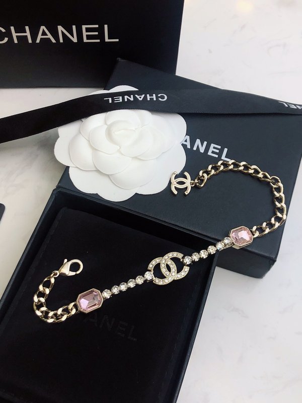 샤넬 스타일 핑크 다이아몬드 팔찌 001-235613
