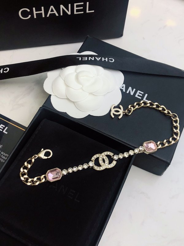 샤넬 스타일 핑크 다이아몬드 팔찌 001-235613