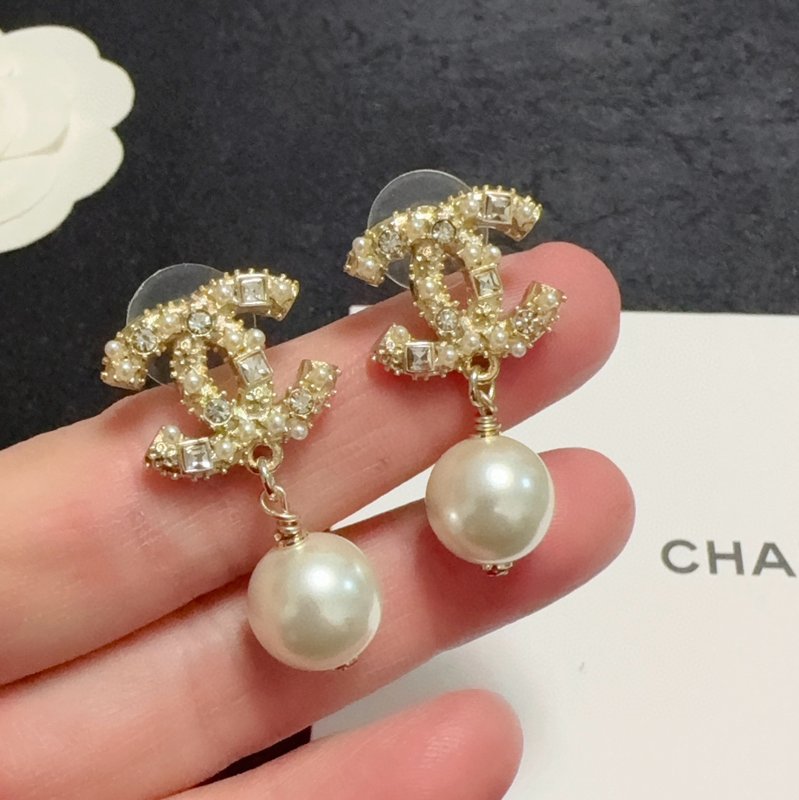 샤넬 스타일 심플 큐빅 진주 귀걸이 001-235643