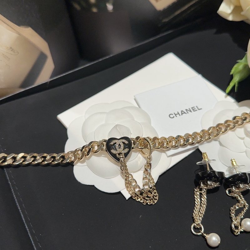샤넬 스타일 하트 펜던트 목걸이 001-235649