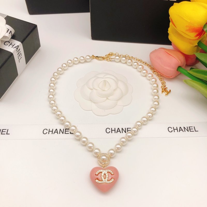 샤넬 스타일 핑크 진주 하트 목걸이 001-235653