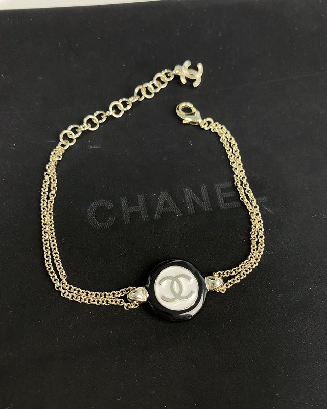 샤넬풍 블랙 앤 화이트 단추 에나멜 더블 C 귀걸이 목 001-235663