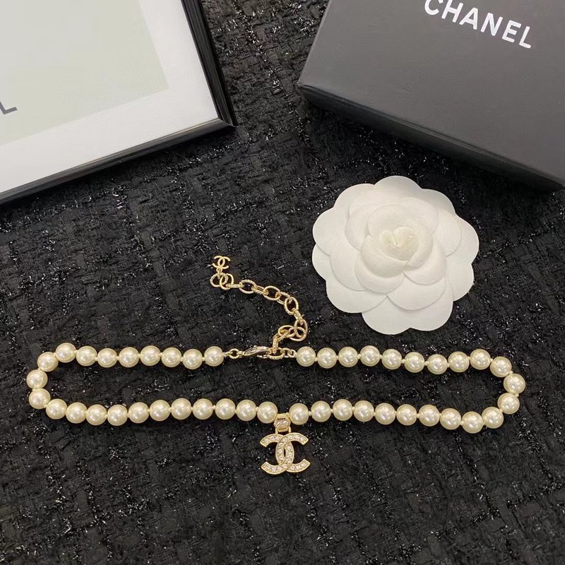 샤넬 카멜리아 더블 C 로고 목걸이 001-235721